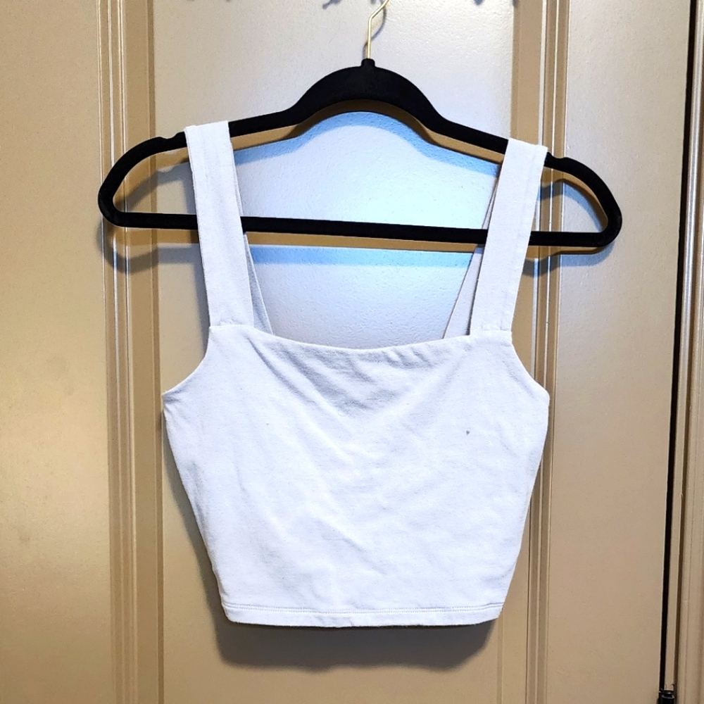 Cropped Tank Top